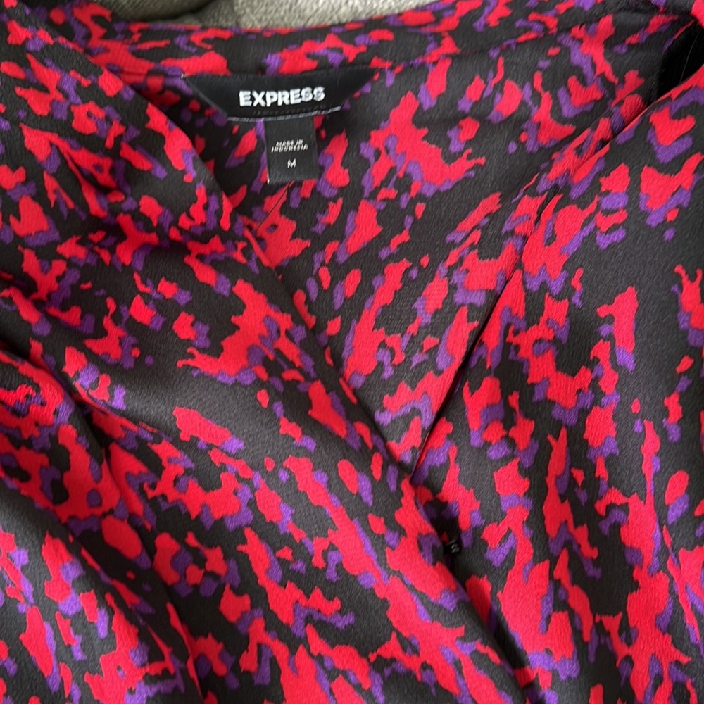 Express Blouse - Picture 14 of 15